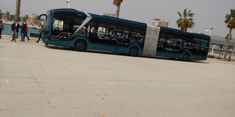 El Lion’s City E articulado de MAN se pone en marcha en Alicante