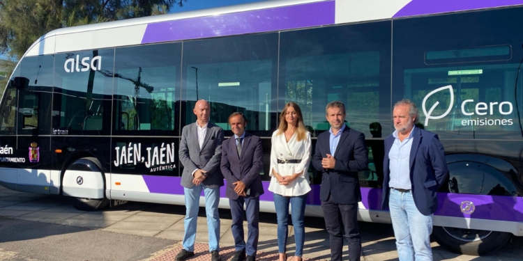 Jaén tendrá en septiembre su primer autobús urbano 100% eléctrico