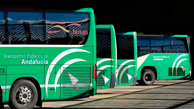 Andalucía reestablece el servicio de autobús entre las provincias de Jaén y Córdoba