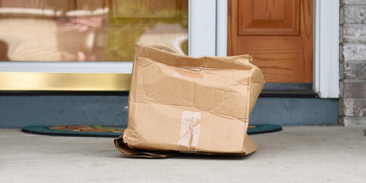 7 de cada 10 españoles que compran online han recibido artículos dañados