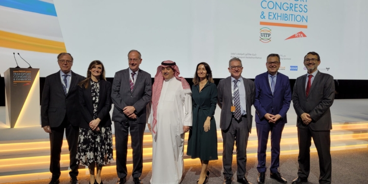 Barcelona como capital mundial del transporte público 2023