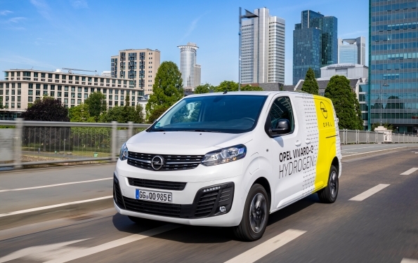 El Opel Vivaro-e Hydrogen el vehículo comercial ligero ideal para larga distancia