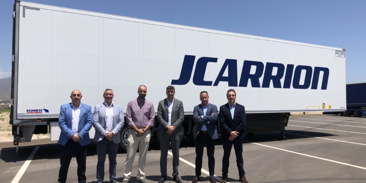 JCarrion suma a su flota 405 semirremolques de Schmitz Cargobull