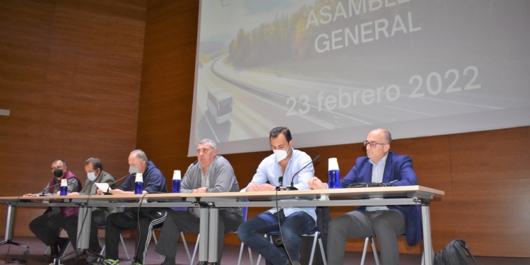 Atedibus renueva su directiva y celebra su asamblea anual