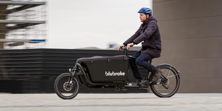 ¿Bicicletas eléctricas de carga con ABS para última milla?