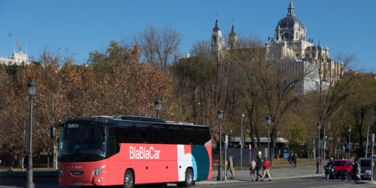 BlaBlaCar amplía su oferta de viajes internacionales en autobús