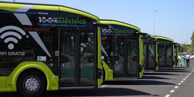 Grupo Ruiz lanza ‘Busme’, un modelo de transporte inédito en autobús bajo demanda