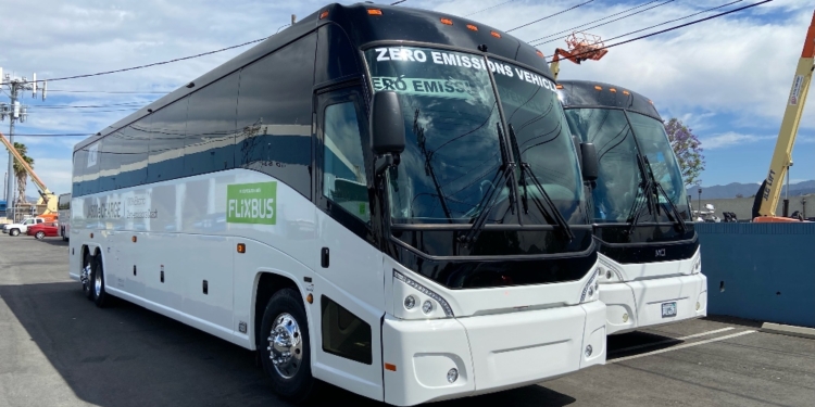 FlixBus se asocia con MCI para ejecutar la ruta piloto de autobús eléctrico