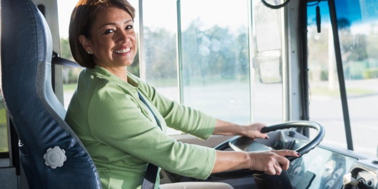 Atedibus: ‘Hacen falta más de mil conductores en Andalucía’