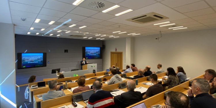 Dbus participa en unas jornadas sobre la inteligencia artificial