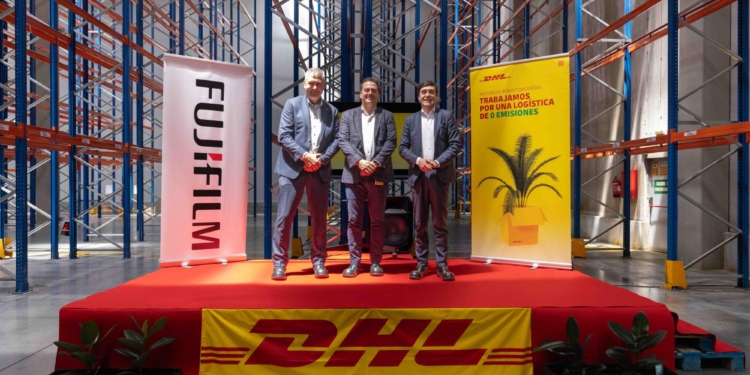 Fujifilm elige a DHL como partner para sus áreas de Tecnología y Cuidado