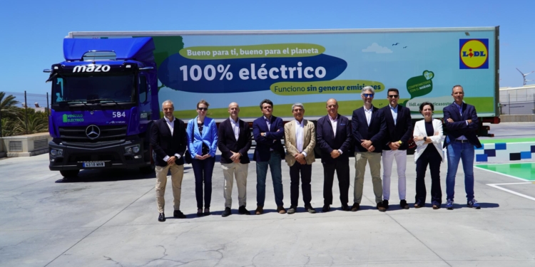 Grupo Mazo reduce emisiones con camiones eléctricos en las Islas Canarias