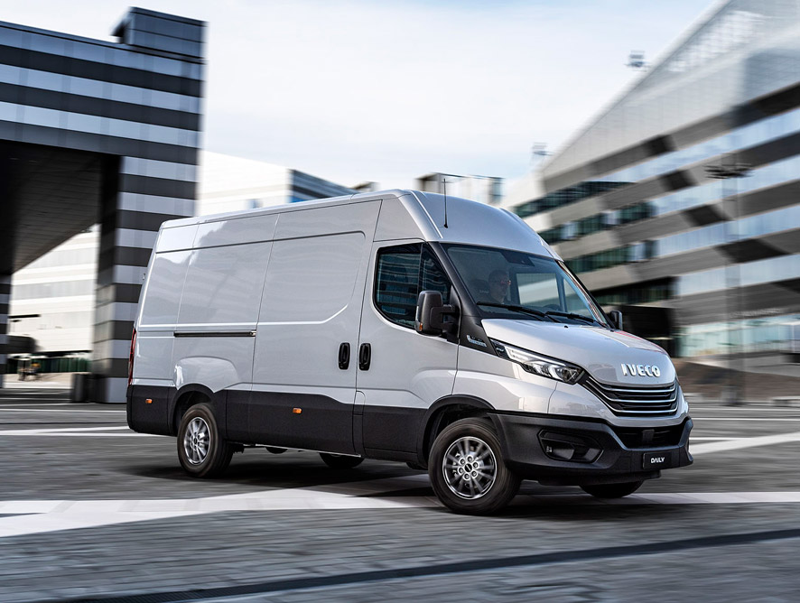 Iveco da un paso más con los nuevos e inteligentes S-Way y Daily