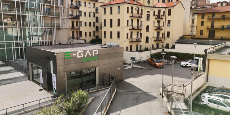 E-GAP lanza E-GAP Station, su nueva solución de carga eléctrica rápida y urbana