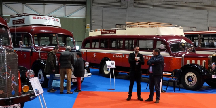 Exposición de clásicos de ExpoBus Iberia 2023: de 1908 hasta la actualidad