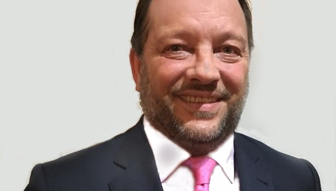 La AET nombra a Juan Manuel Martínez Mourín nuevo presidente