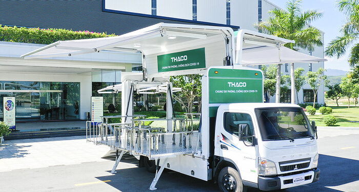 FUSO dona 126 camiones Canter a la campaña vacunación de Vietnam