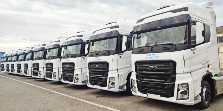 Grupafred-Transports Tarragona renueva su flota con 10 F-Max