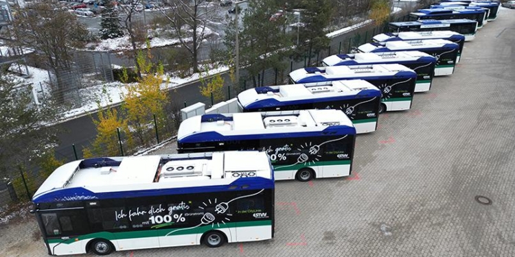 Los primeros autobuses eléctricos Urbino 9 LE ya circulan en Alemania
