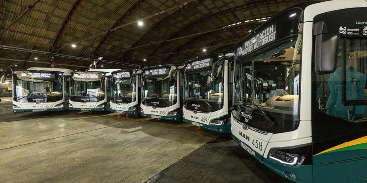 Pamplona incorpora a su flota seis autobuses híbridos de MAN