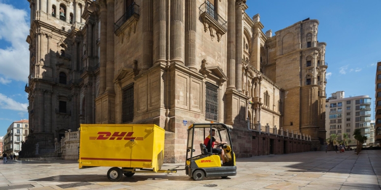 DHL eCommerce ahorró 618 toneladas de CO2 en sus repartos en 2023