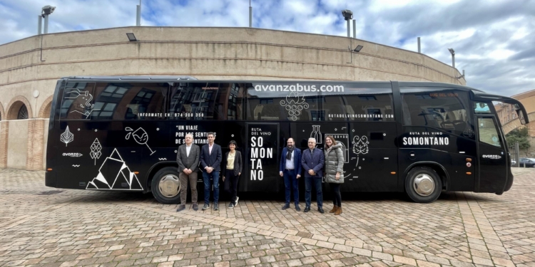 Presentados los itinerarios del Bus del Vino Somontano para 2024