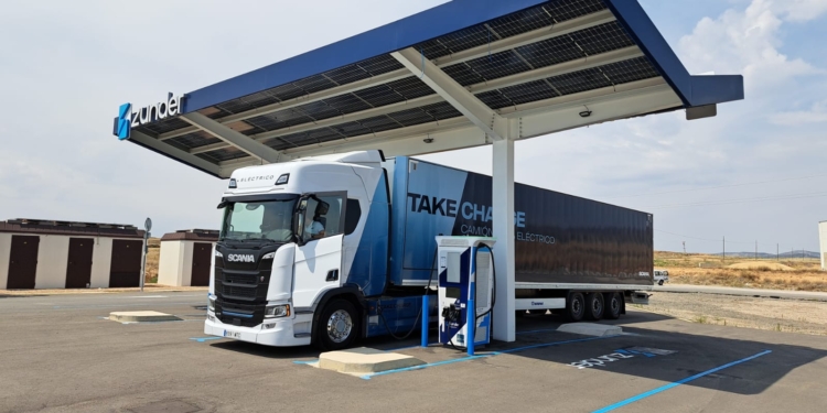 Scania Ibérica prueba su tractora eléctrica BEV en rutas desafiantes