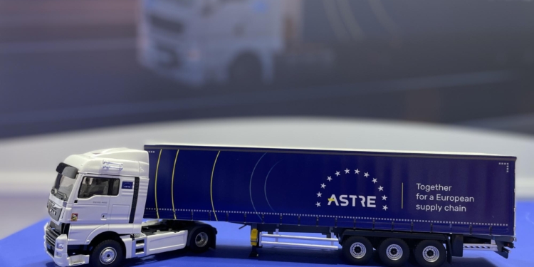 Astre lanza su red de distribución de palets en España