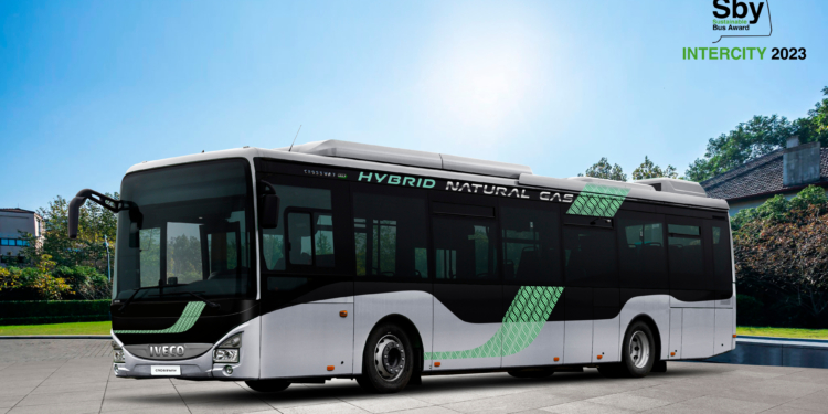 Crossway LE Hybrid GNC premio al «Autobús Sostenible del Año 2023»