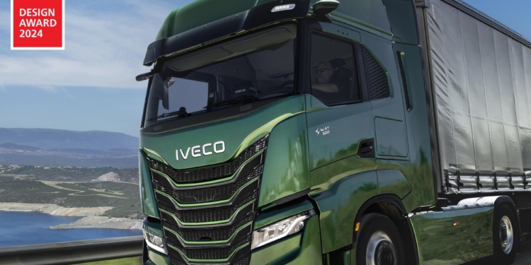 Iveco S-Way MY24: premio iF Design Award 2024 por su diseño innovador