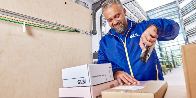 GLS se expande a Serbia y refuerza su red en Canadá