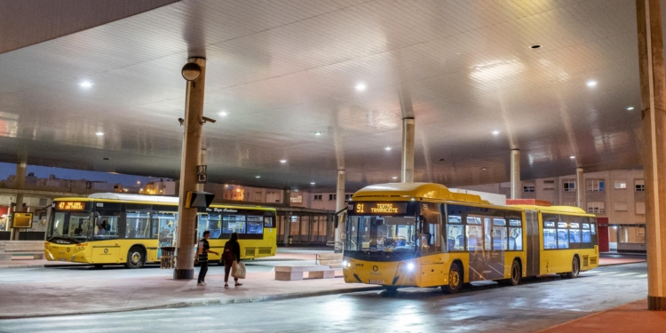 Guaguas Municipales activa un servicio especial para facilitar el peregrinaje a Teror