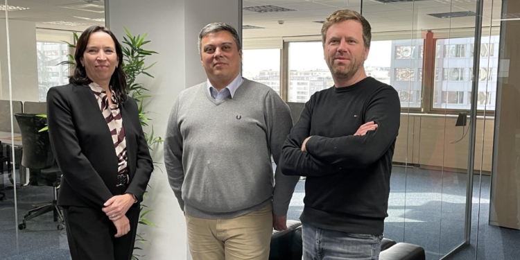 Hardis Group adquiere Sislog, la división española en gestión de almacenes