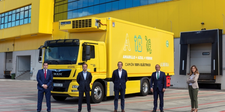 Alimerka adquiere el primer camión 100% eléctrico de MAN vendido en España