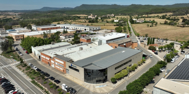 Masats aumenta la capacidad productiva de su sede hasta los 25.000 m2