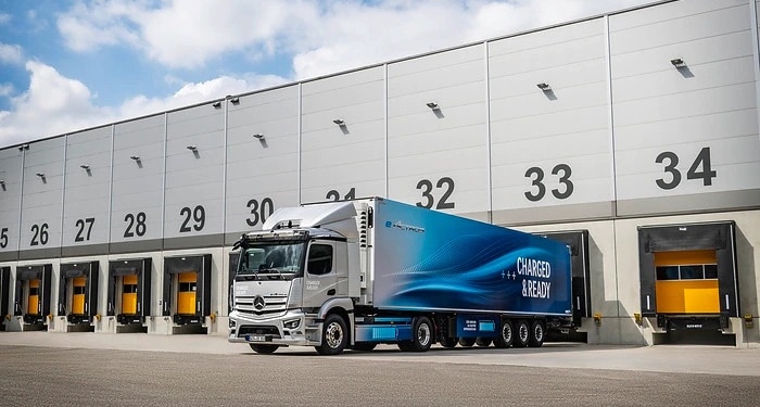 Mercedes-Benz Trucks electrifica la entrega en Wörth