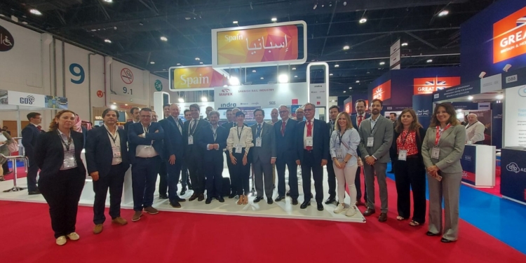 Diez empresas españolas participan en el congreso Middle East Rail