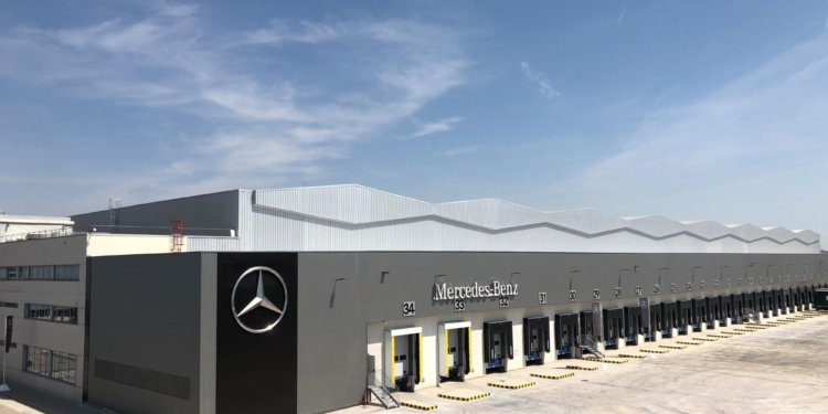 Mercedes-Benz amplia su centro logístico en Azuqueca de Henares