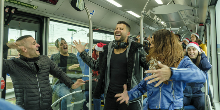Arriva presenta su campaña navideña Las ilusiones viajan en autobús