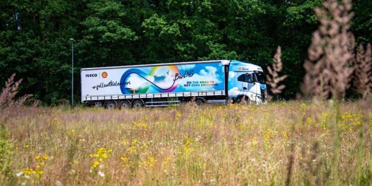 Iveco y Shell ultiman los preparativos de su gira europea promocional del BioGNL