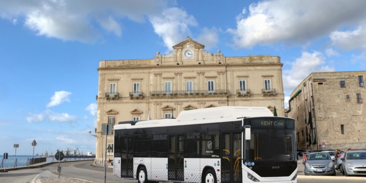 Los autobuses de Otokar transportarán pasajeros por la costa de Italia