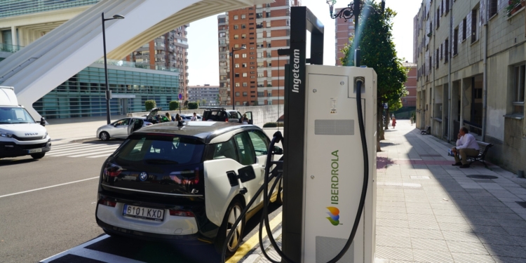 Oviedo, una de las ciudades españolas con más puntos de recarga