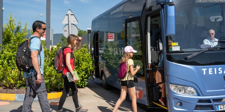 Rumbus, el servicio de bus que permite descubrir el Parque de la Garrotxa