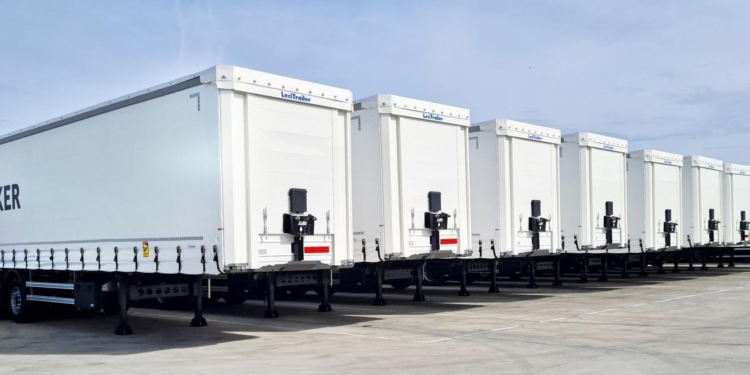 DB Schenker anuncia la incorporación de 10 nuevas lonas Elite a su flota