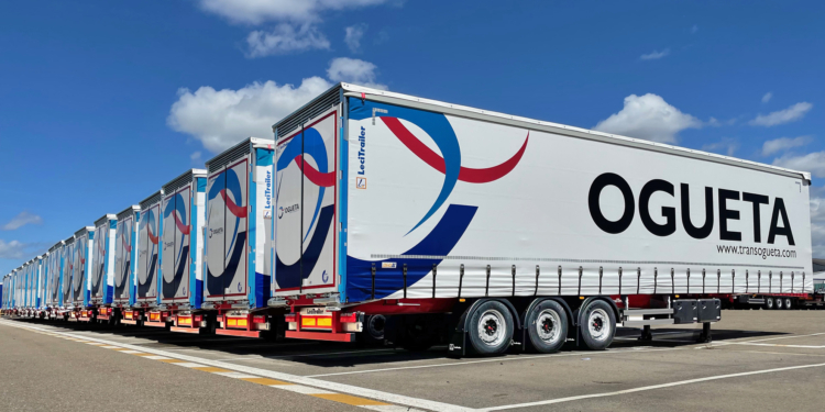 Trans Ogueta adquiere 50 lonas de tipo Multipunto a Lecitrailer
