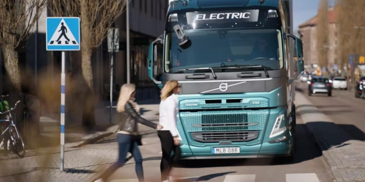 Volvo Trucks presenta sus nuevos sistemas de seguridad