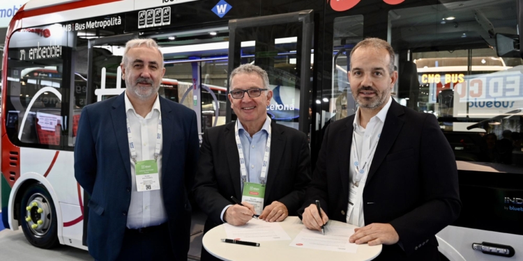 Indcar y TMB colaborarán para el nuevo minibús 100% eléctrico