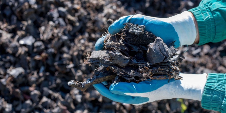 Transformar neumáticos en energía, combustible y nuevos materiales