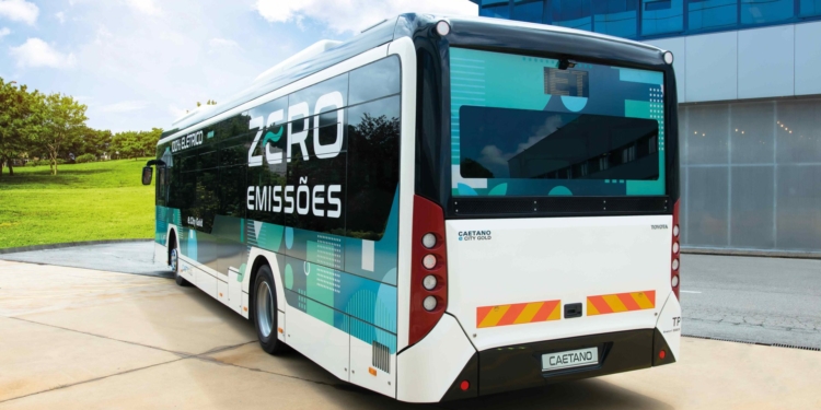 10 e-buses Caetano se incorporan a la flota de Transdev en Portugal
