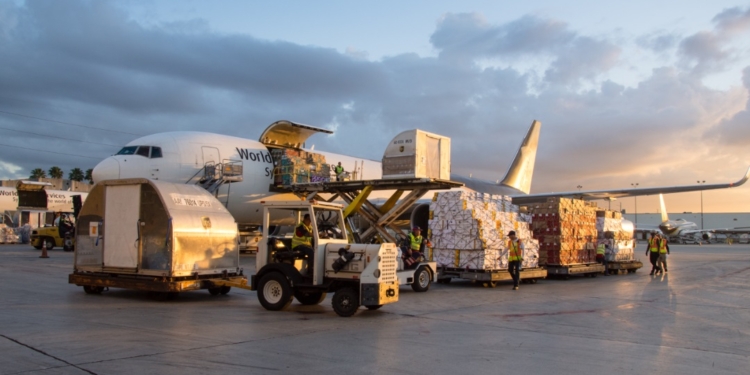 UPS lanza una herramienta con IA para acelerar el trámite aduanero